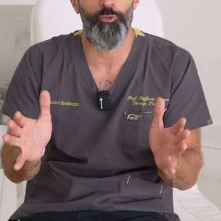 🗯️ “Ma davvero la prima visita è a pagamento?”
🧑🏽‍⚕️ “Certo… e ti spiego perché?”