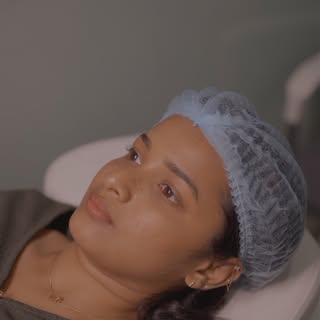 Your skin deserves more than just skincare, it deserves treatment that works.
Microneedling + PRP he