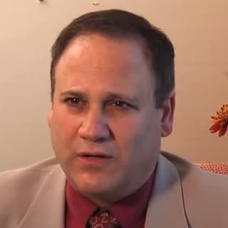 We asked Dr. Rosanelli what to look for in a hair restoration practice. Dr. Rosanelli holds his prac