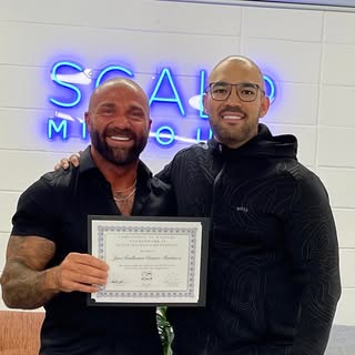 #tbt 

Momento de recordar cómo empezó todo….

Gracias @scalpmicro_usa  y a mi mentor @derekbogs  po