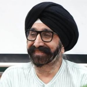 Dr. Gurvinder Banga