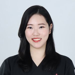Dr. Yvonne Chuah