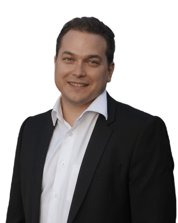 Dr. Gergely Pataki