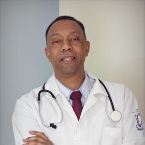 Dr. Silvio Pereira