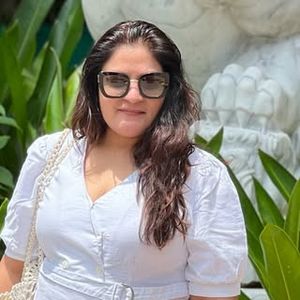 Niyati Dhawan