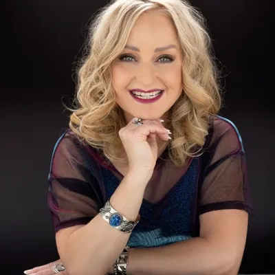 Claudia Vega