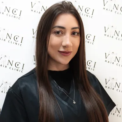 Dr. Flávia