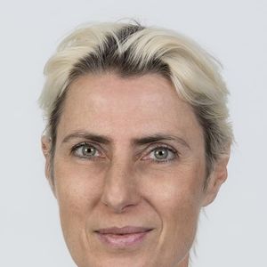 Dr. Karin Leonhardt