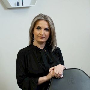 Nada Toma