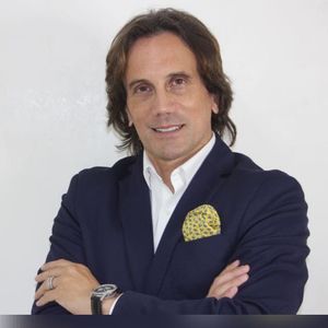 Dr. Nestor Pissano