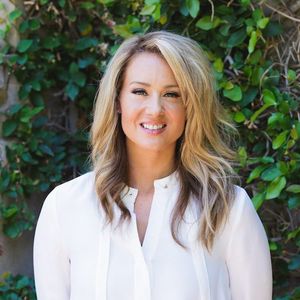 Dr. Carly Klein