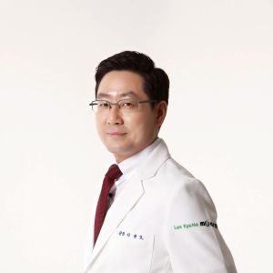 Dr. Kyuho Lee