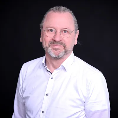 Dr. Martin Reifenrath