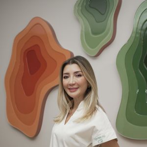 Dr. Merih Tombul