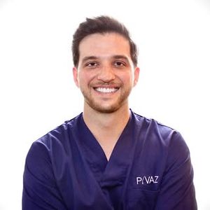Dr. Carlos Cruz