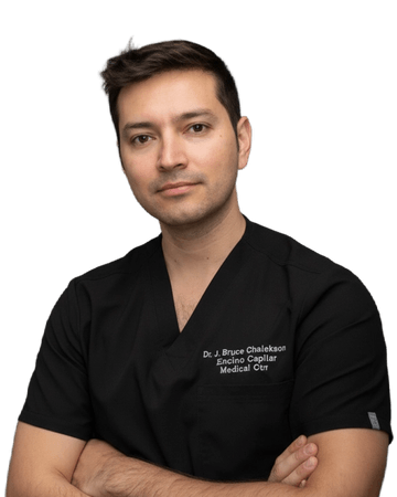 Dr. Freddy Bravo
