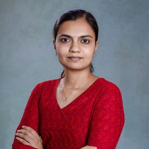 Dr. Kaviya