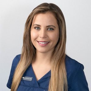 Dr. Csilla Kelemen