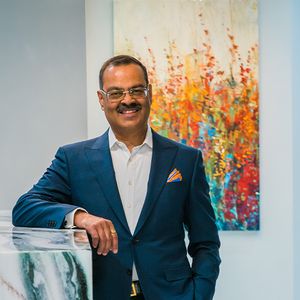 Dr. Himansu Shah