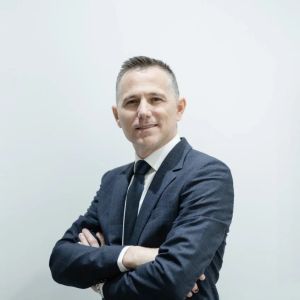Dr. Juan Krogulec