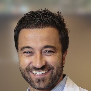 Dr. Gómez Villar