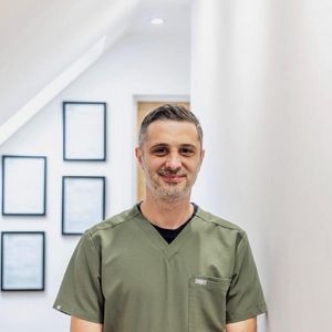 Dr. Mihai Stefanescu