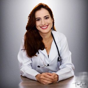 Dr. Elaine Pereira