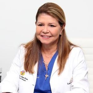 Dr. Liliana Reina