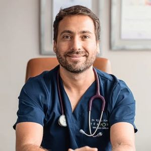 Dr. Nicolás Herrera