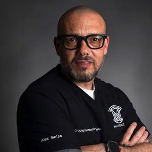 Alex Molas