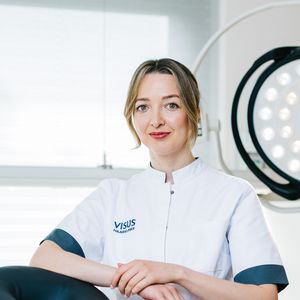 Dr. J. Tolmacova