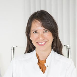 Dr. Andrea Sauter