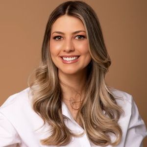 Larissa Reghelin Comazzetto