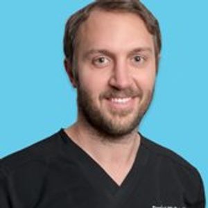 Dr. Daniel Walker