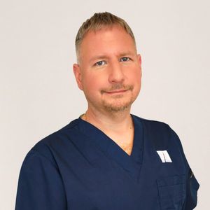Dr. Rokker Zsoltti