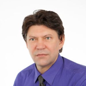 Dr. Jarosław Wilk