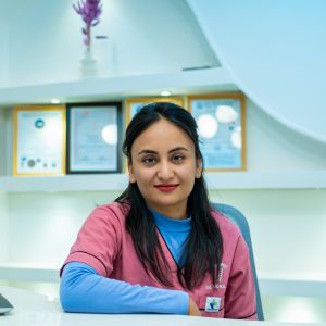 Dr. Muna Bista