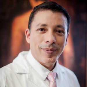 Dr. Juan Carlos Maldonado E.