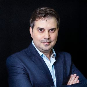 Dr. Samir Santos