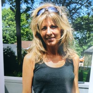 Elizabeth Nicole Wilfinger