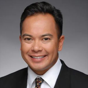 Dr. David Esguerra