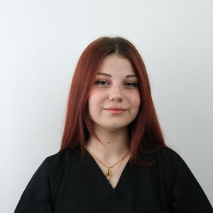 Dr. Ayşe Fedakartürk