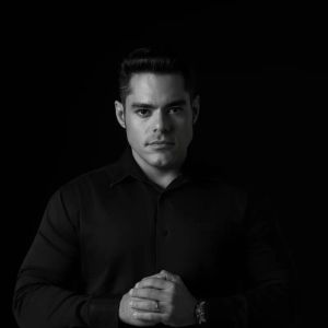 Dr. Lindomar Faria