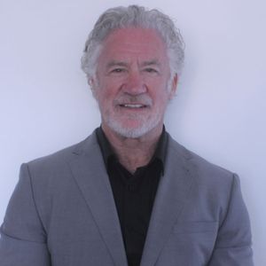 Dr. Tony Owen