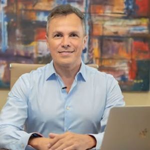 Dr. Jorio Santana Filho