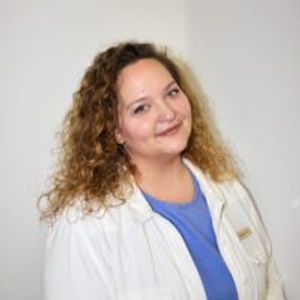 Dr. Dorina Soltesz