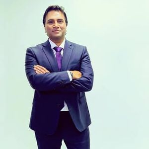 Dr. Vikram Jayaprakash