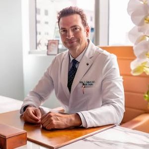 Dr. Gabriel Salloum
