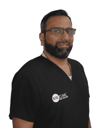 Dr. Zeeshan Farooqui