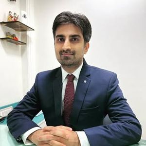 Dr. Kunal Sayani